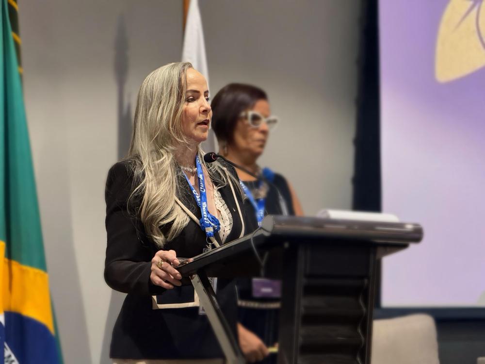 Capa da notícia: Diretora-Presidente do IPREV/DF participa do 3º Congresso Brasileiro de Mulheres de RPPS